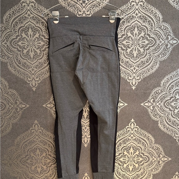 Gray and Black Leggings Athleta Joggers Small - Picture 2 of 3